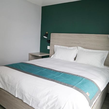 Starlight Hotel Near Lga Airport 뉴욕 외부 사진